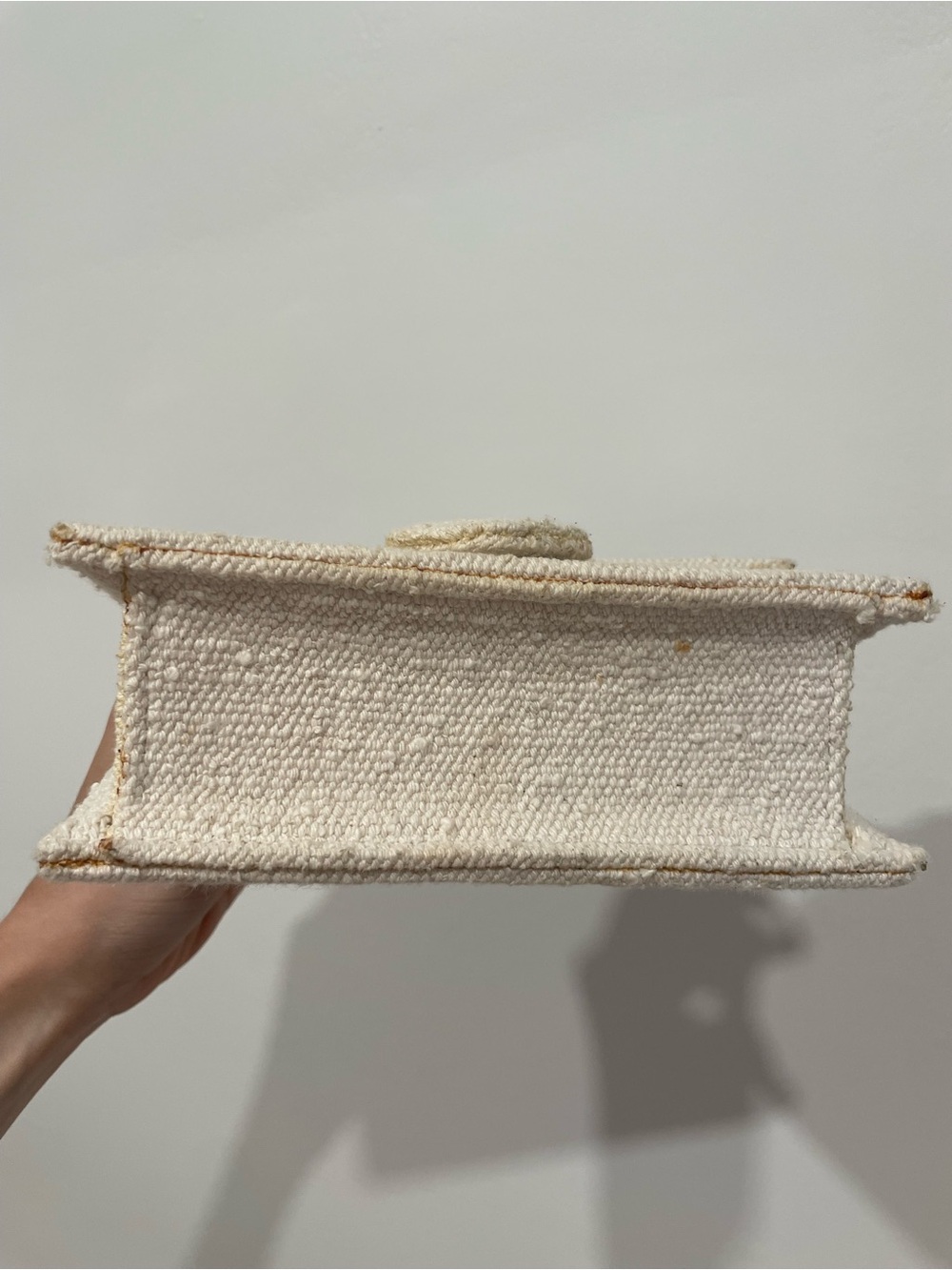 Authentic Jacquemus Cream Woven Mini Top-Handle Bag with Gold Logo - Picture 5 of 7